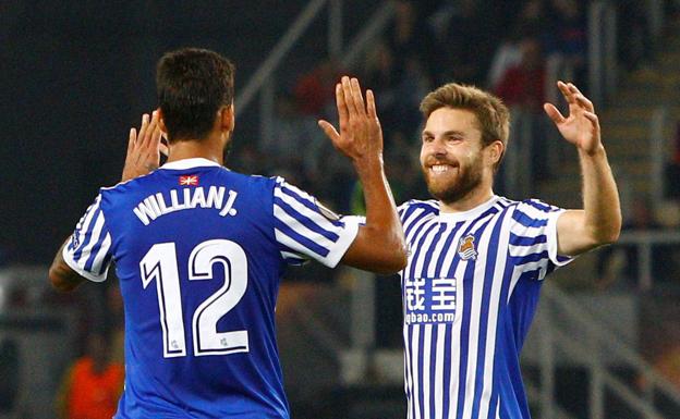 La Real Sociedad apabulla al Vardar con un triunfo histórico