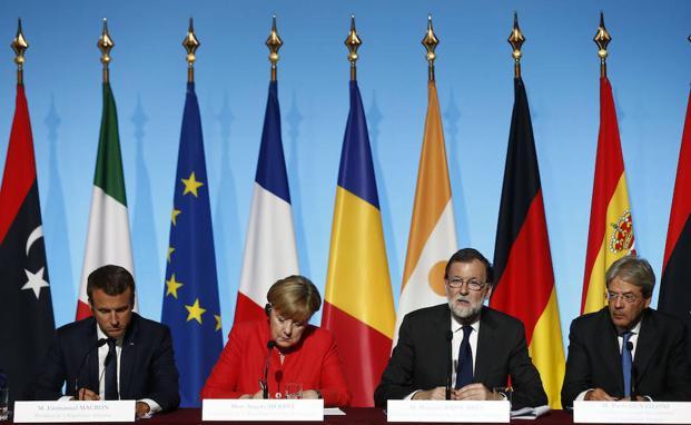 Rajoy (2d), Angela Merkel, Paolo Gentiloni y el presidente de Francia, Emmanuel Macron (i).