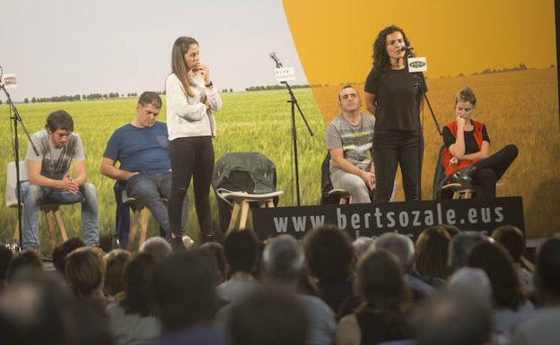 Maddalen Arzallus eta Maialen Lujanbio./F. DE LA HERA