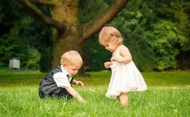 Si tu hijo pasa más tiempo en el parque, sacará mejores notas