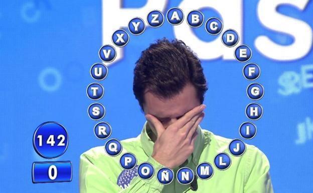 Rompe a llorar en pleno directo por lo ocurrido en Pasapalabra
