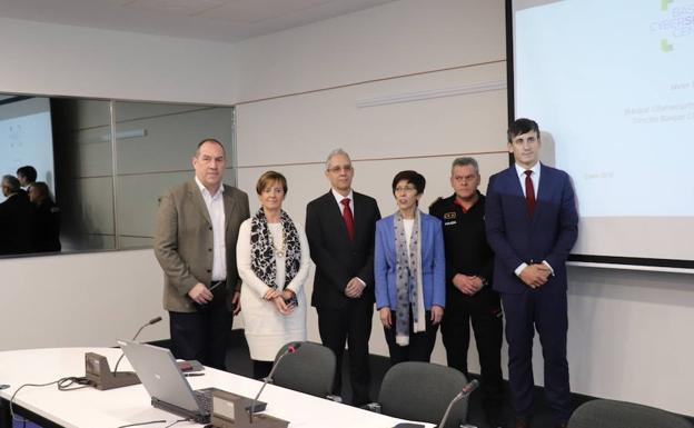 Alertan de que la suplantación de identidad es el ataque informático más frecuente en Euskadi