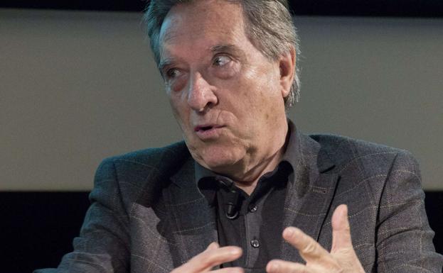 Iñaki Gabilondo, en una charla/Michelena