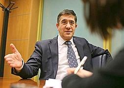 Patxi López: «Mis ritmos ante los movimientos de Batasuna son los mismos que los de Zapatero»