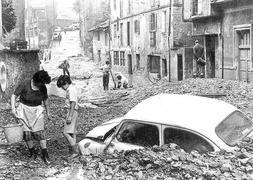 Historia. Las inundaciones ocurridas hace treinta años causaron importantes daños en Eibar./