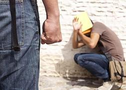 El 43% de quienes sufren acoso escolar homófobo se plantea el suicidio
