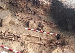Hallan los restos de cinco personas en el Cementerio de Los Ingleses