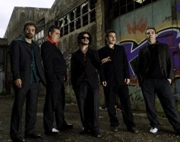 El grupo bilbaíno The Cherry Boppers está hoy en la primera de las noches musicales./