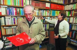 Pablo García Azpillaga y Mari Pepa Martínez Apezteguía. ::
AYGÜES/