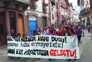 La marcha partió de la Plaza de los Fueros. ::
A.D.C./