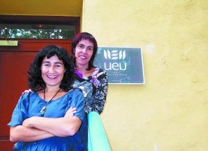 UEU. Mari Carmen Menika y Ane Sarasua presentaron la oferta de cursos para este otoño. ::
A.E./