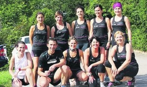 Atletas del Manttale que tomaron parte en Alkaiaga. ::
TELLECHEA/