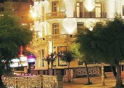 Los incidentes se registraron en el Hotel de Londres. :: JUANJO AYGÜES/