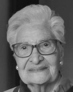 María Ángeles Errea Mezquíriz