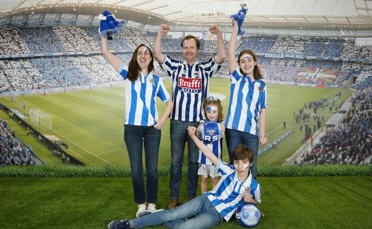 La familia de Eneko Iriarte, a por la Copa con la Real