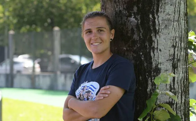 Sandra Ramajo, posa para una entrevista tras ganar la Copa./J. M. López