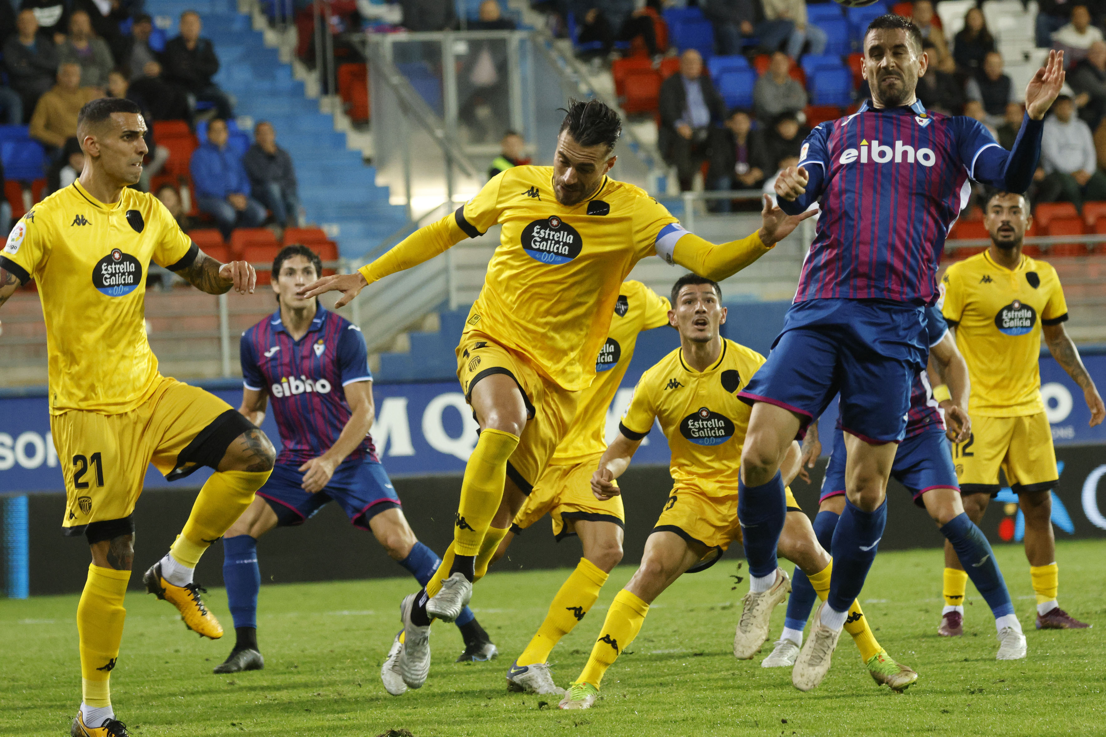 El Eibar supera al Lugo con un gol de Quique en el descuento