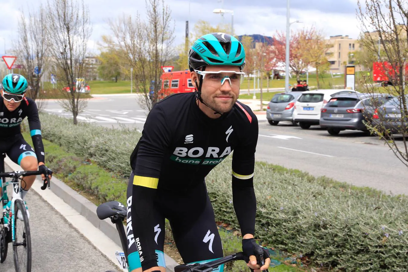 Las imágenes de la tercera etapa de la Vuelta al País Vasco 2019