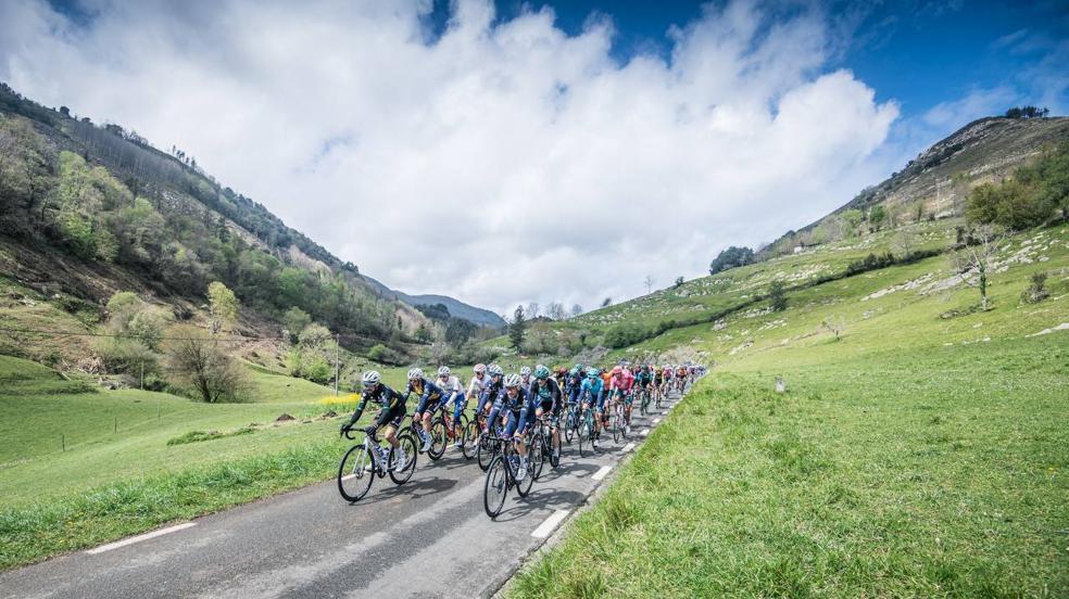 Las imágenes de la sexta etapa de la Vuelta al País Vasco: Eibar-Arrate