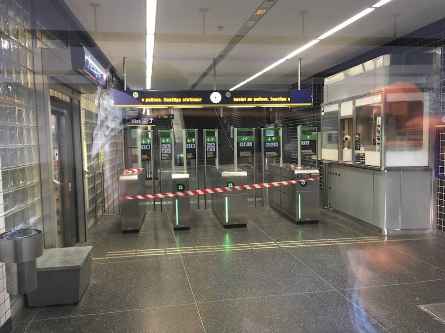 Varios muertos tras arrollar un camión a una multitud en Estocolmo