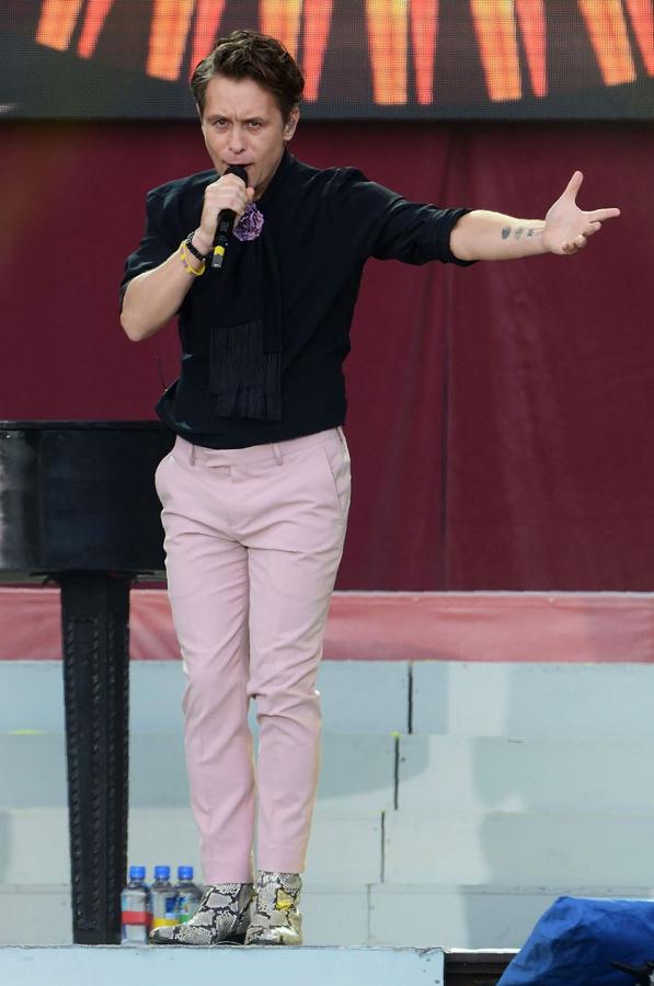 Mánchester y Ariana Grande se reconfortan con un concierto multitudinario