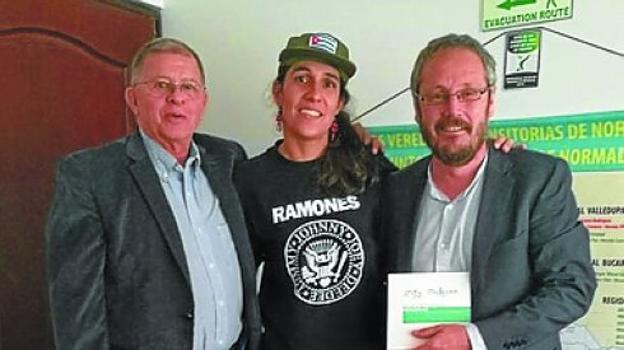 Sortu se reúne con el secretariado de las FARC