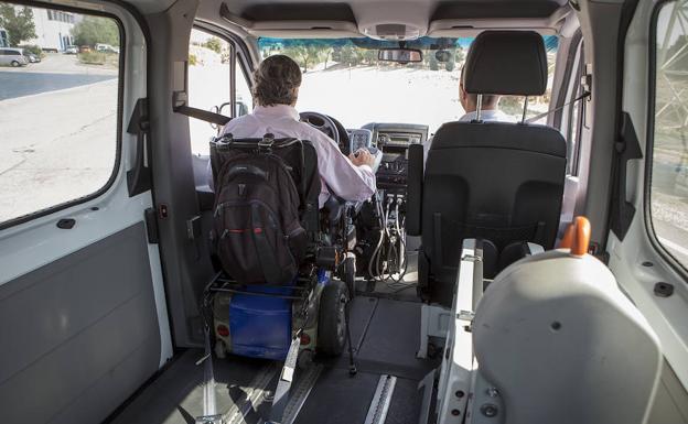 El 'coche fantástico' para grandes discapacitados