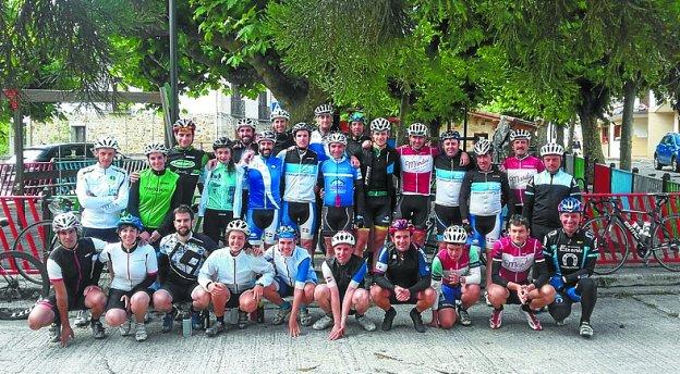 Ohiturarekin jarraituz Zestoa-Lizarra bizikleta etapa burutu zen