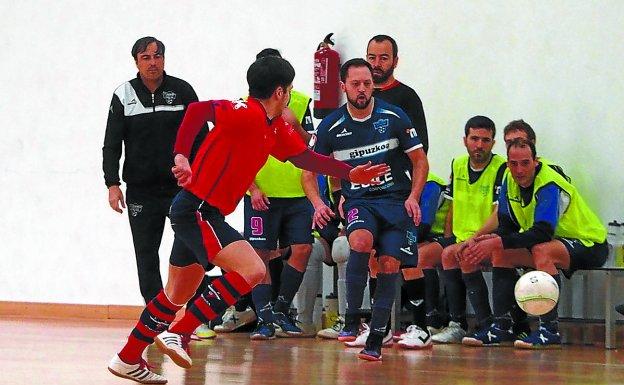 El CD Debabarrena pone fin a 28 años de fútbol sala en Elgoibar