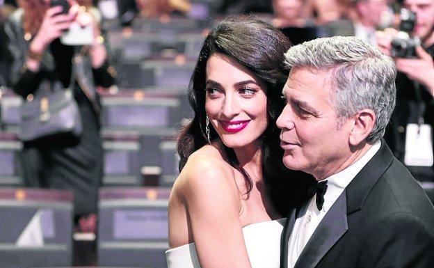 Clooney y Amal, 'reboda' y presentación de sus hijos