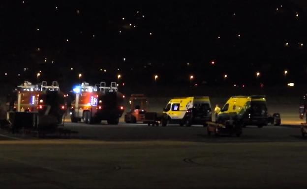 «'Cabe una remota posibilidad de que haya una bomba en el avión', nos dijo el piloto»