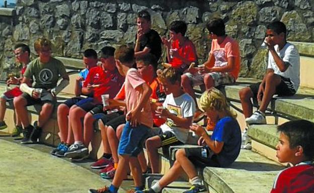 Bihar hasiko dira Saiatz auzoko San Kristobal jaiak