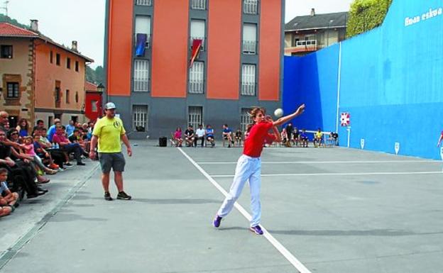 Adonis eta Aitzol ditugu Txokoko txapeldun berriak finalean 30-17 nagusitu ostean