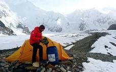 La nieve amenaza la travesía de Iñurrategi, Vallejo y Zabalza en los Gasherbrum