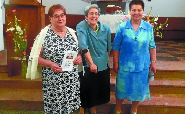 Las hermanas Kontxi, Pili y Consuelo celebraron sus 50 años de vida religiosa