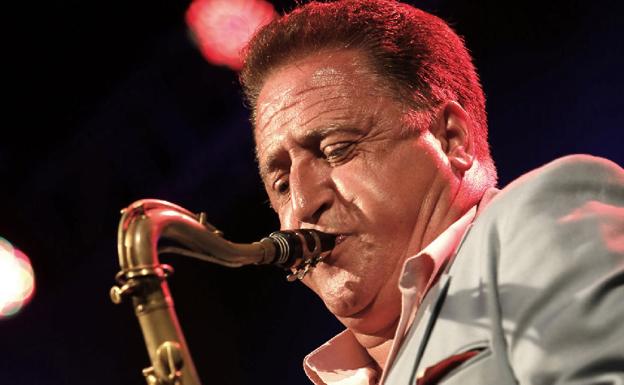 Ray Gelato & The Enforcers, jazz clásico con energía renovada