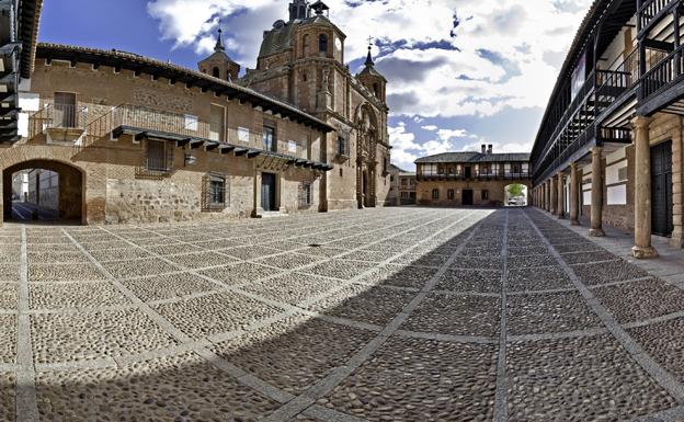 Trasladan al cura que dijo en un sermón que quien padecía cáncer se lo merecía
