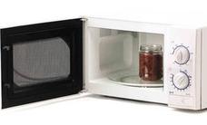 Leyendas urbanas sobre el microondas: la OCU responde