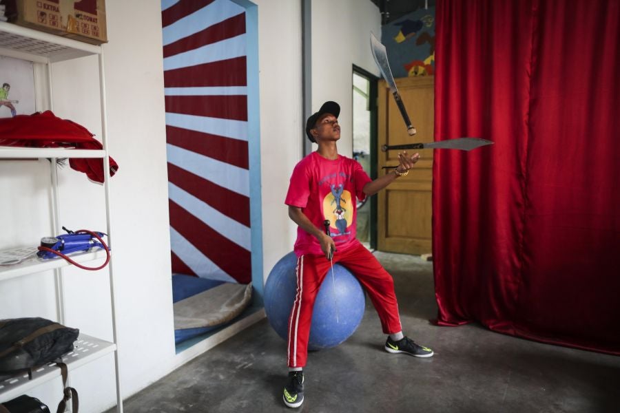 Arte y sonrisas con Fundación Nariz Roja