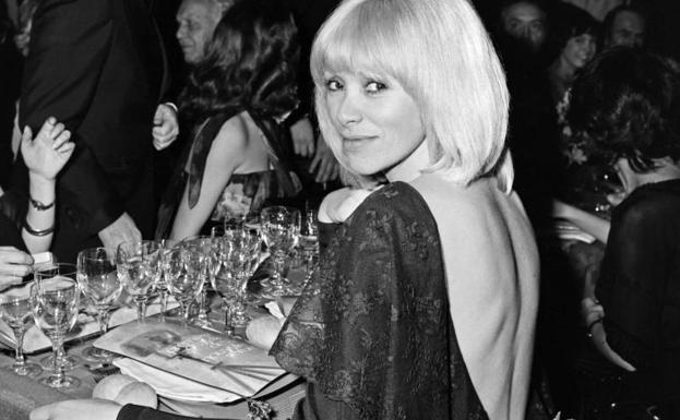 Muere la actriz Mireille Darc, icono del cine francés de los sesenta y setenta