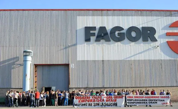 Fagor-CNA despedirá a toda la plantilla salvo si acepta seguir con solo la mitad de trabajadores