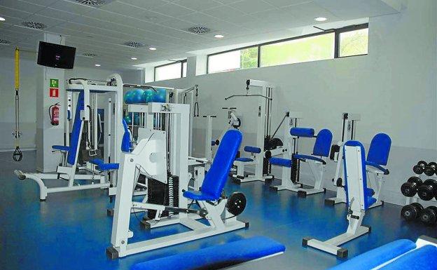 El Ayuntamiento busca empresas deportivas para reabrir el gimnasio