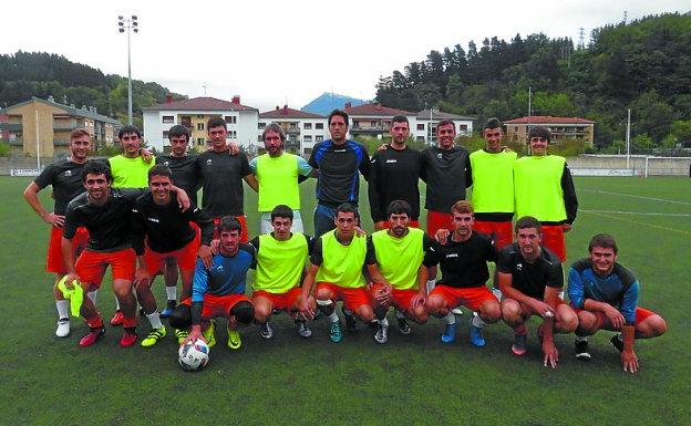 El División de Honor Regional recibe al Hernani en el inicio de temporada