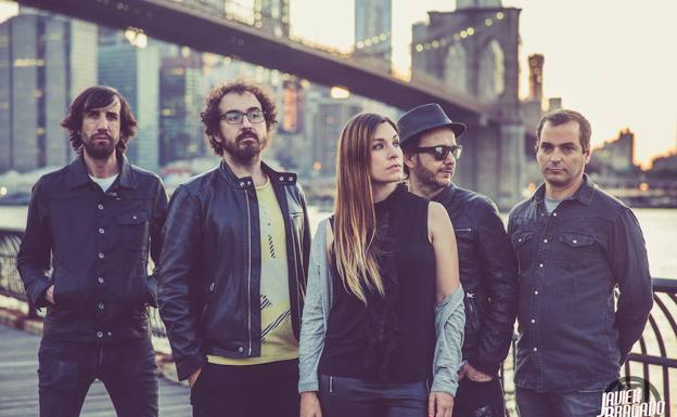 La Oreja de Van Gogh vuelve a grabar con otros músicos su tema del alzhéimer