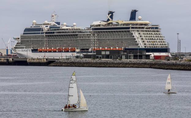 Un crucerista de EE UU aparece en Donostia tras pasar una semana a la intemperie