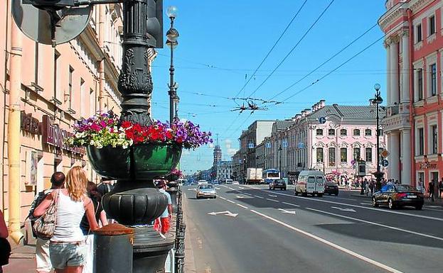 San Petersburgo, de blanco y azul