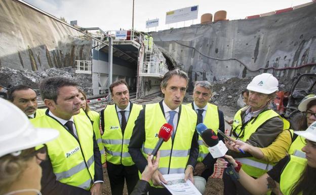 Fomento relanza la obra clave del TAV y proyecta una gran estación en Irun