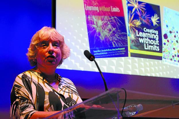 Alison Peacock: «Hay que fomentar la creatividad de los niños»