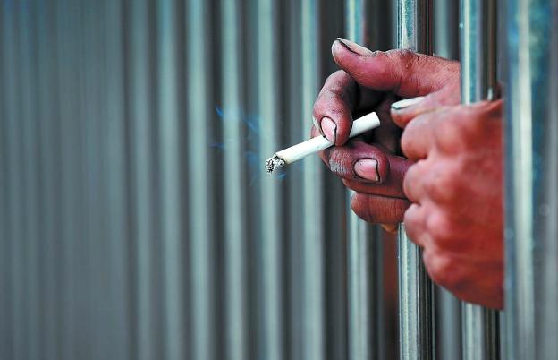 Las toxicomanías y los trastornos mentales desplazan al VIH y la heroína en Martutene