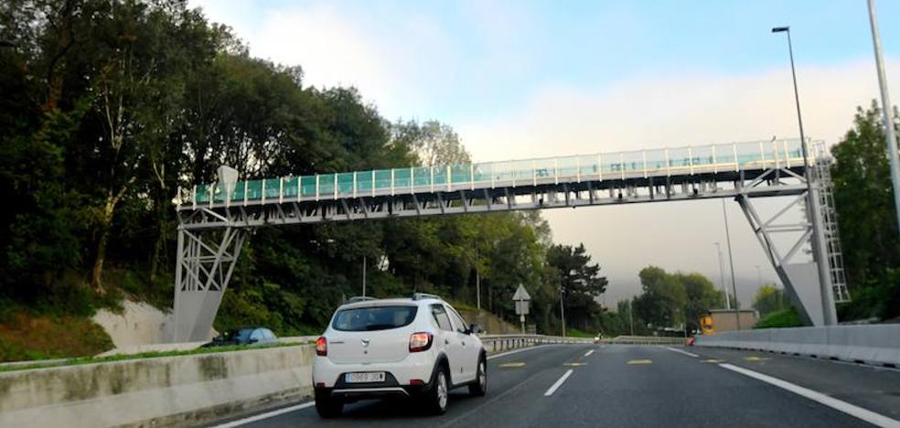 Gipuzkoa instala el tercer y último arco de peaje para camiones en la N-1 que cobrará desde enero